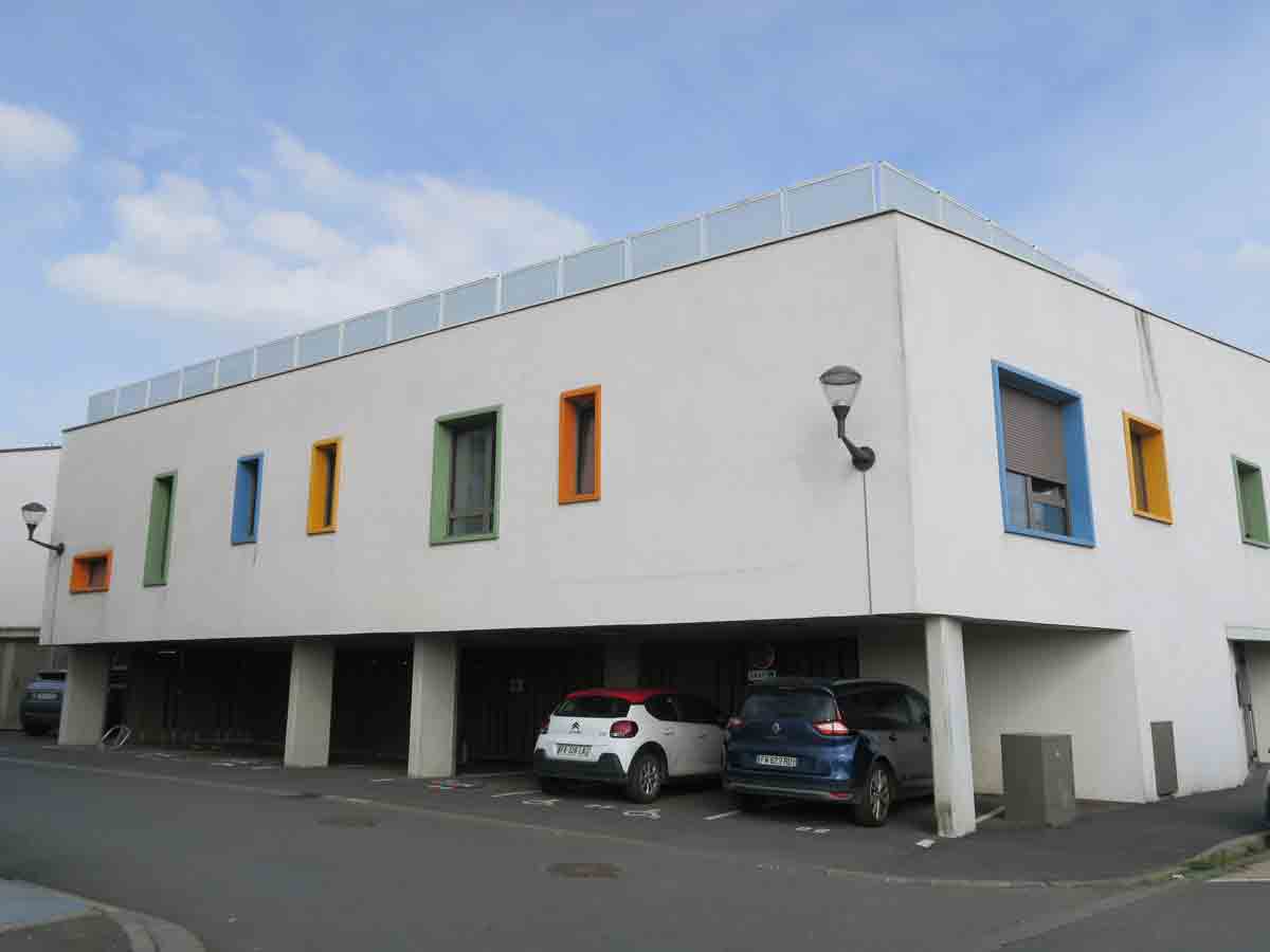 Crèche : Maîtrise d'ouvrage : Icade Maîtrise d'oeuvre : @capla_architecture